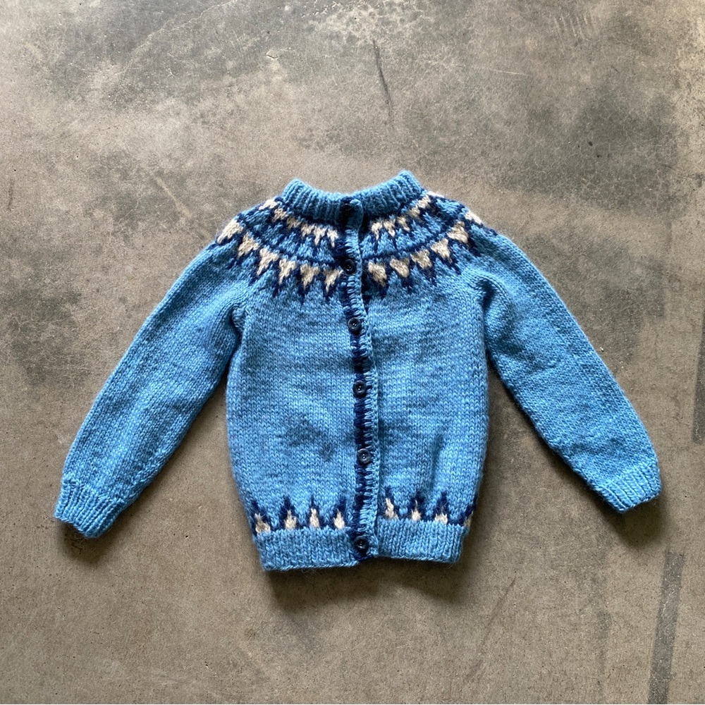 Hand knit pure wool kids cardigan 10-12 girl
